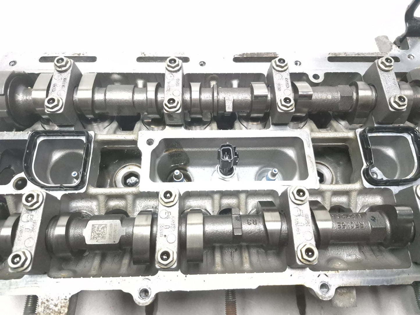 2019 Ford Ecosport Engine Cylinder Head & Bolts 2.0l OEM