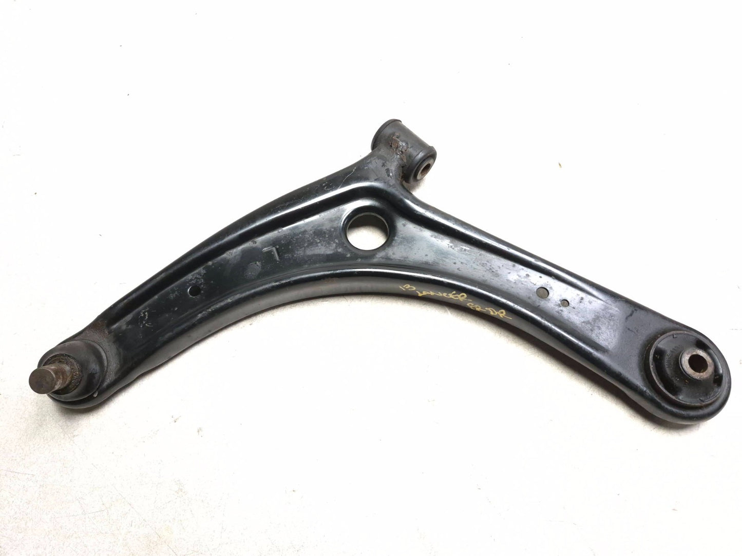 2013 Mitsubishi Lancer Front Lower Control Arm Left & Right 2.0l OEM