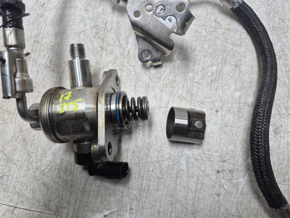 2017 Cadillac Xt5 High Pressure Fuel Pump 3.6l OEM