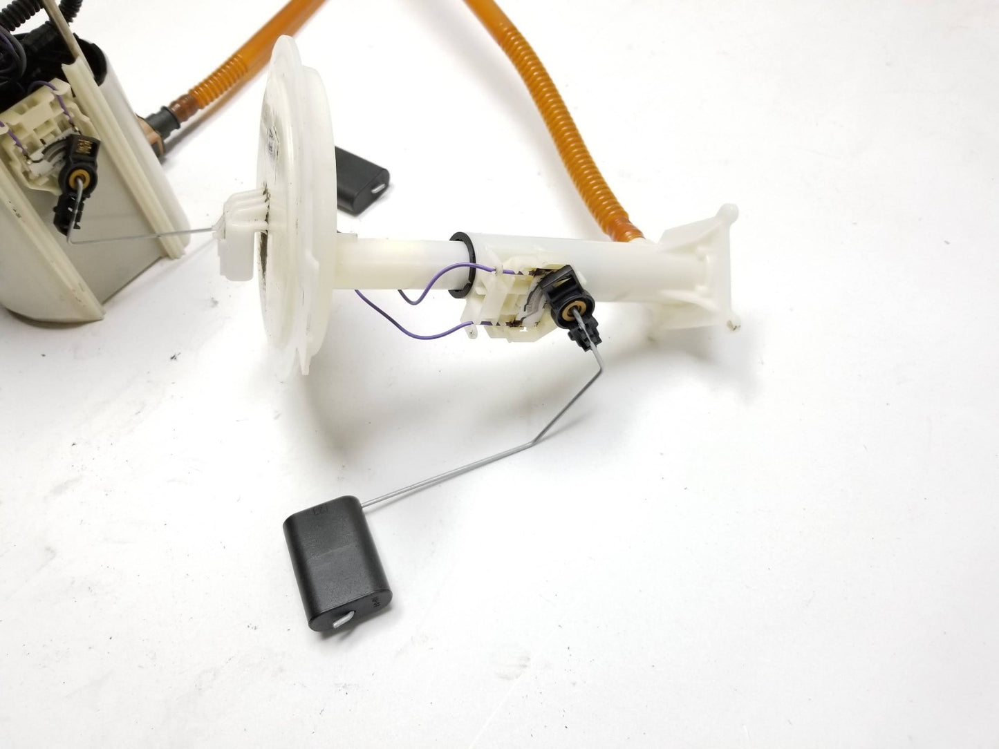 2012 Jeep Grand Cherokee Fuel Pump Assembly OEM