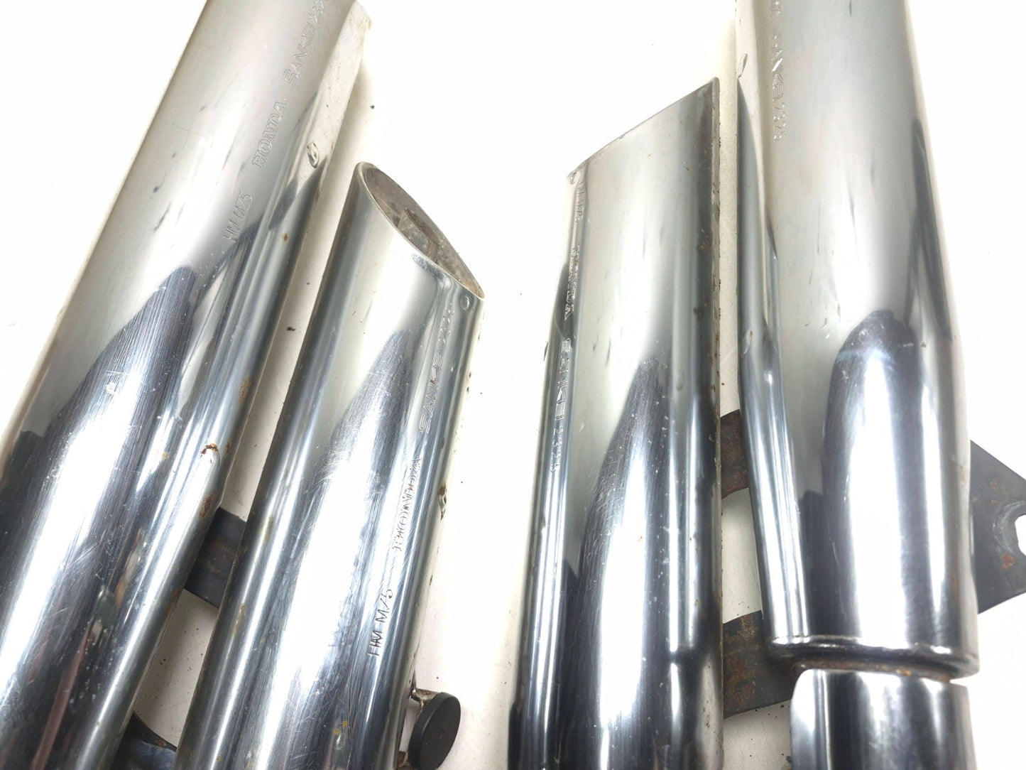 1997 Honda Magna Vf750c Muffler Pair OEM