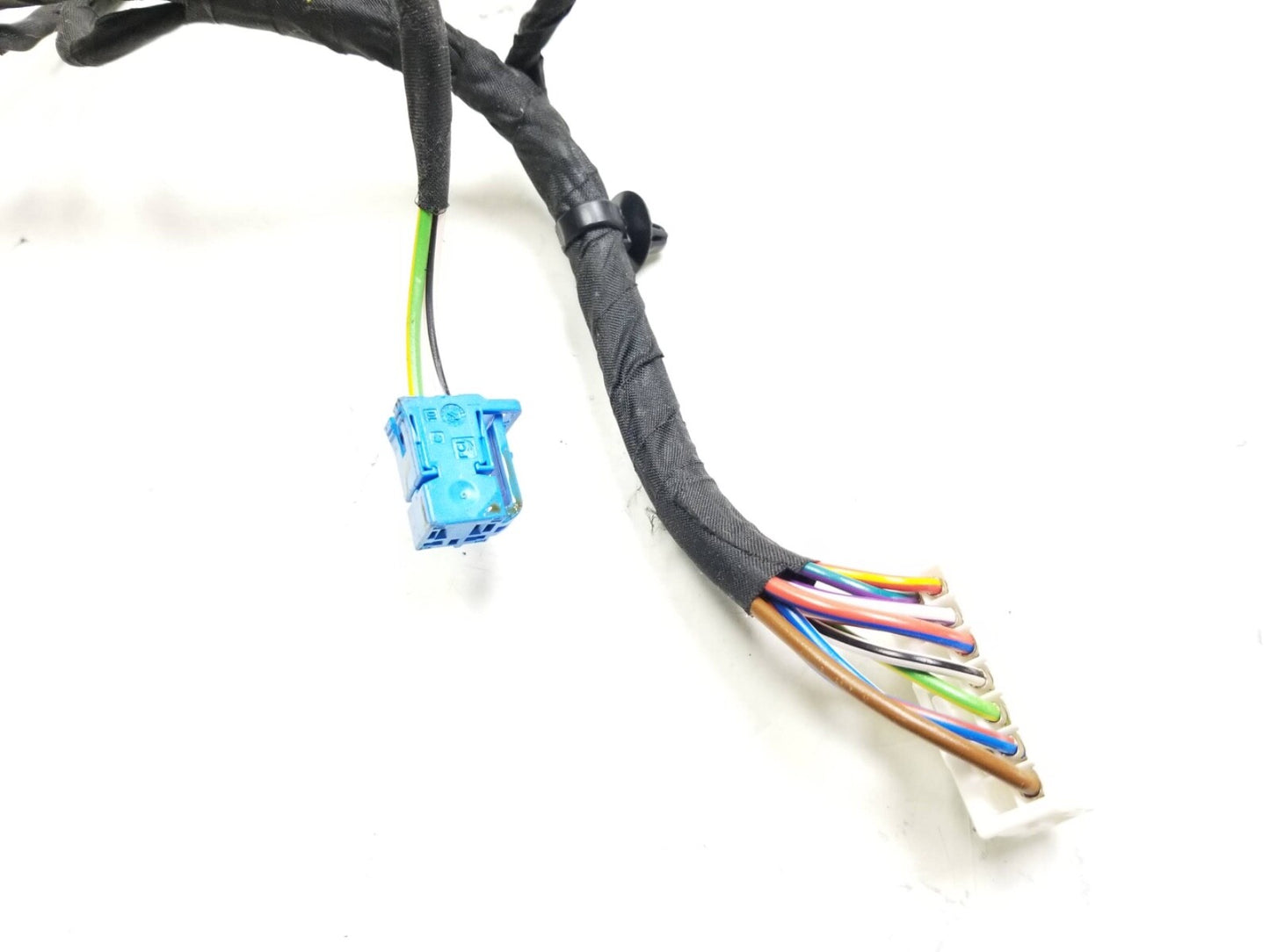 2018 BMW 330xi F30 Seat  Wiring Harness Front Passenger Side Right OEM