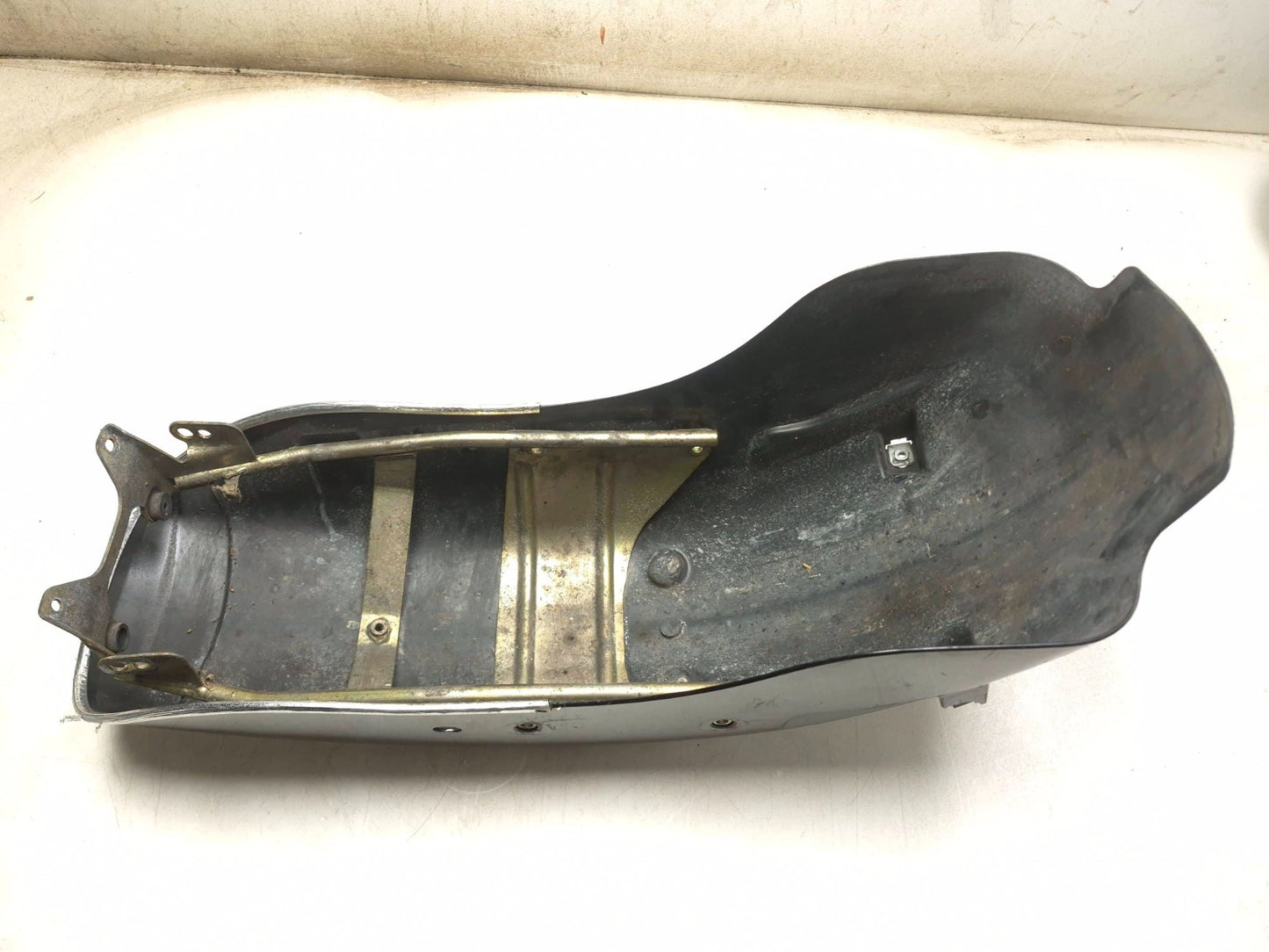 1997 Honda Magna Vf750c Rear Fender OEM