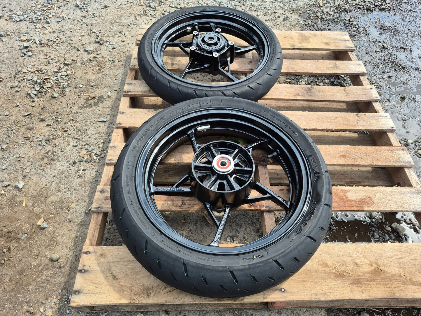 2023 Kawasaki Z400 Er400d Wheel Rim & Tire Front & Rear ** Straight ** OEM