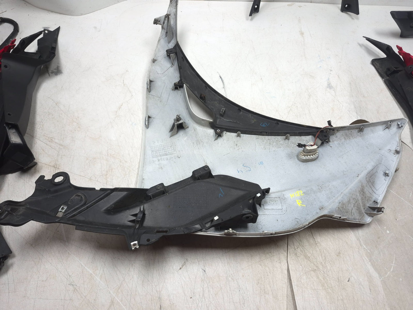 2016 Yamaha Yzf R3 Body Fairing Cover Trim Set Of 11 OEM