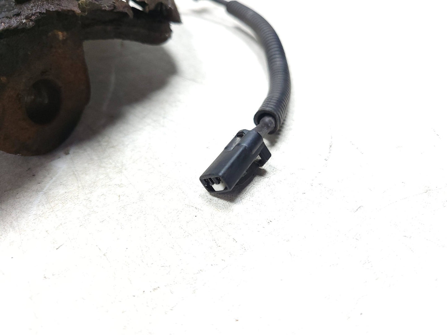 12-17 Hyundai Accent Front Driver Left Side Spindle Knuckle OEM 51715-1r503