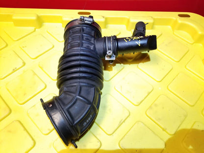 13 - 16 Nissan Sentra Air Intake Duct 1.8l OEM