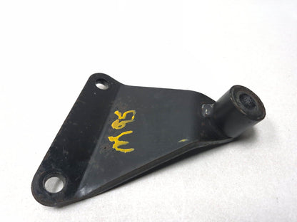 1999 Suzuki Intruder 1500 Engine Motor Mount Pair OEM