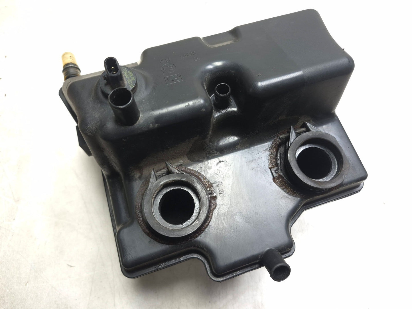 2015 Suzuki Gw250 Inazuma 250 Air Cleaner Box OEM