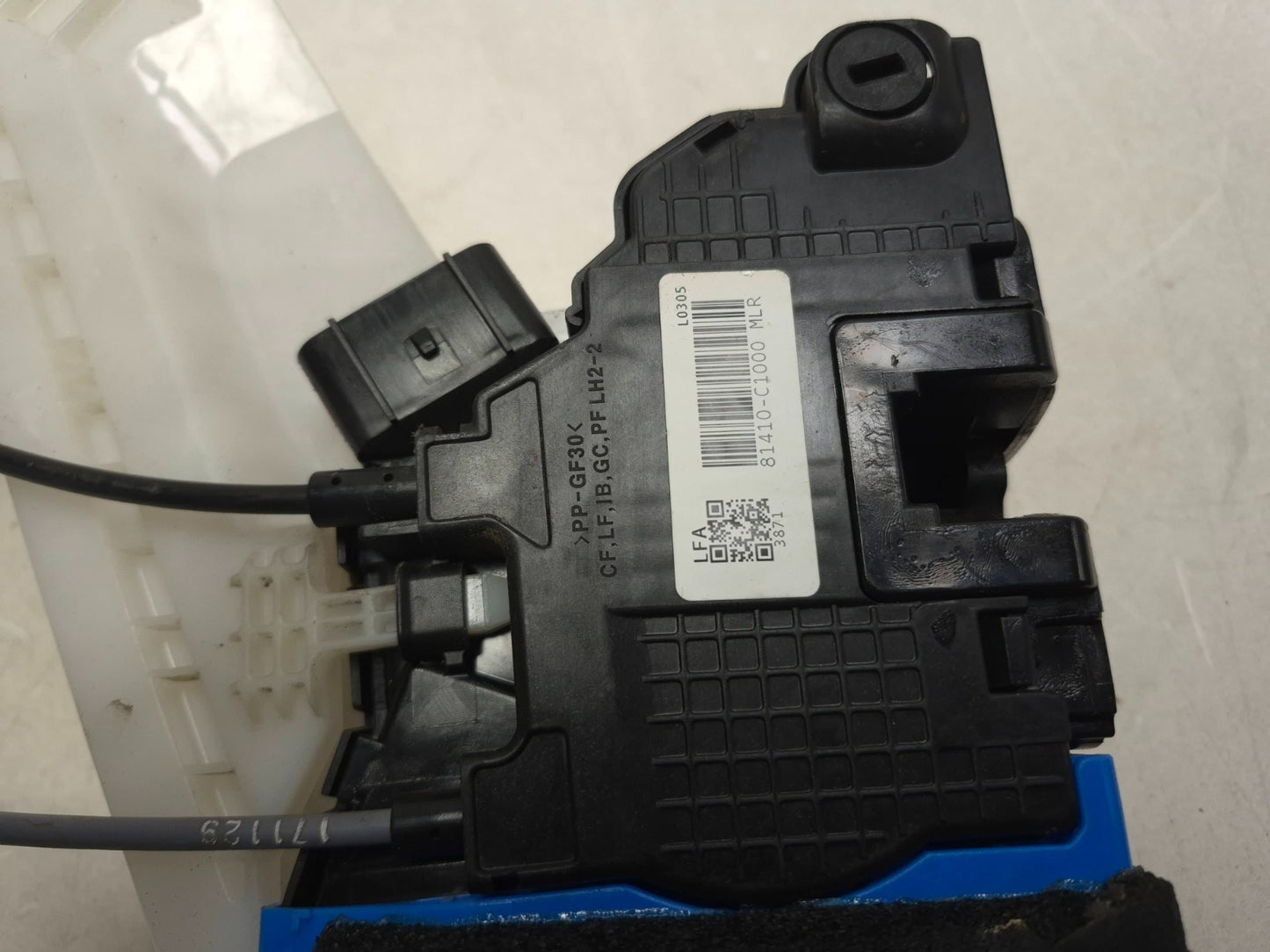 2018 Hyundai Sonata Rear Door Lock Latch Actuator Left Driver Side OEM