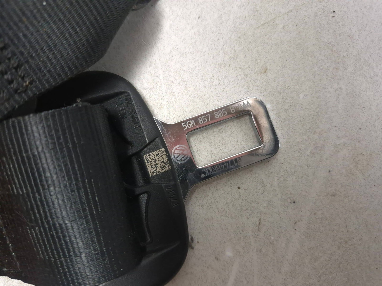 2015 Volkswagen Golf Tsi Rear Seat Belt W/seat Belt Latch Right & Left Pair OEM