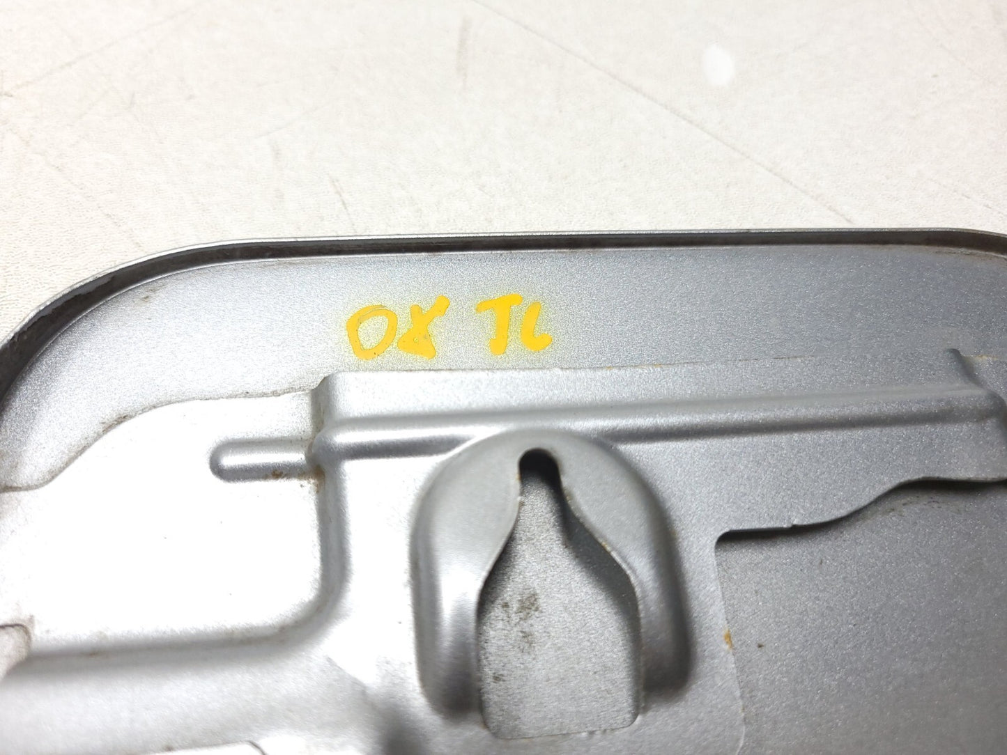 2008 Acura Tl Type-s Fuel Tank Door Lid Filler Cap OEM