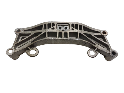 2020 Dodge Challenger 5.7l Transmission Crossmember Mount Bracket OEM