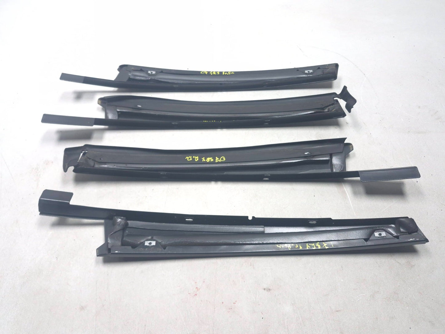 2007 Cadillac SRX Exterior Door Pillar Molding Trim Left & Right 4pcs  OEM