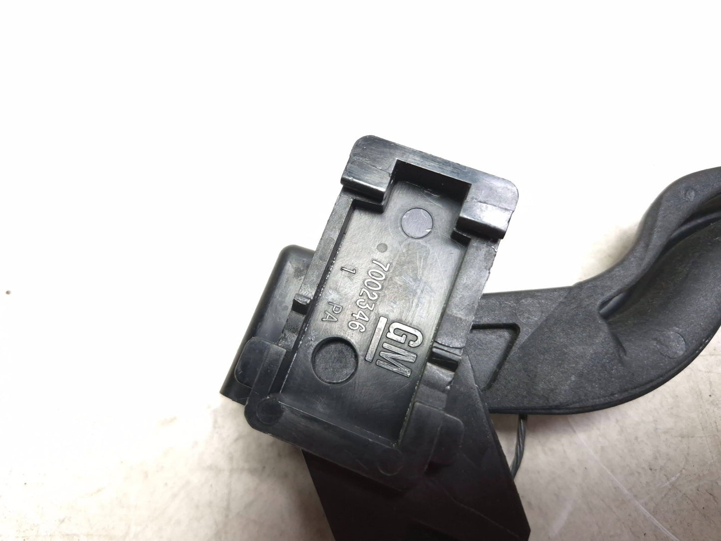 2007 Saab 9-5 Aero Hood Release Handle W/ Cable OEM