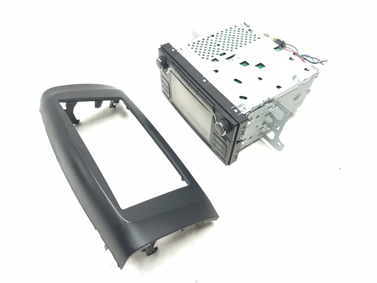 2015 Nissan Sentra Am Fm Cd Player Radio Receiver & Trim Bezel OEM