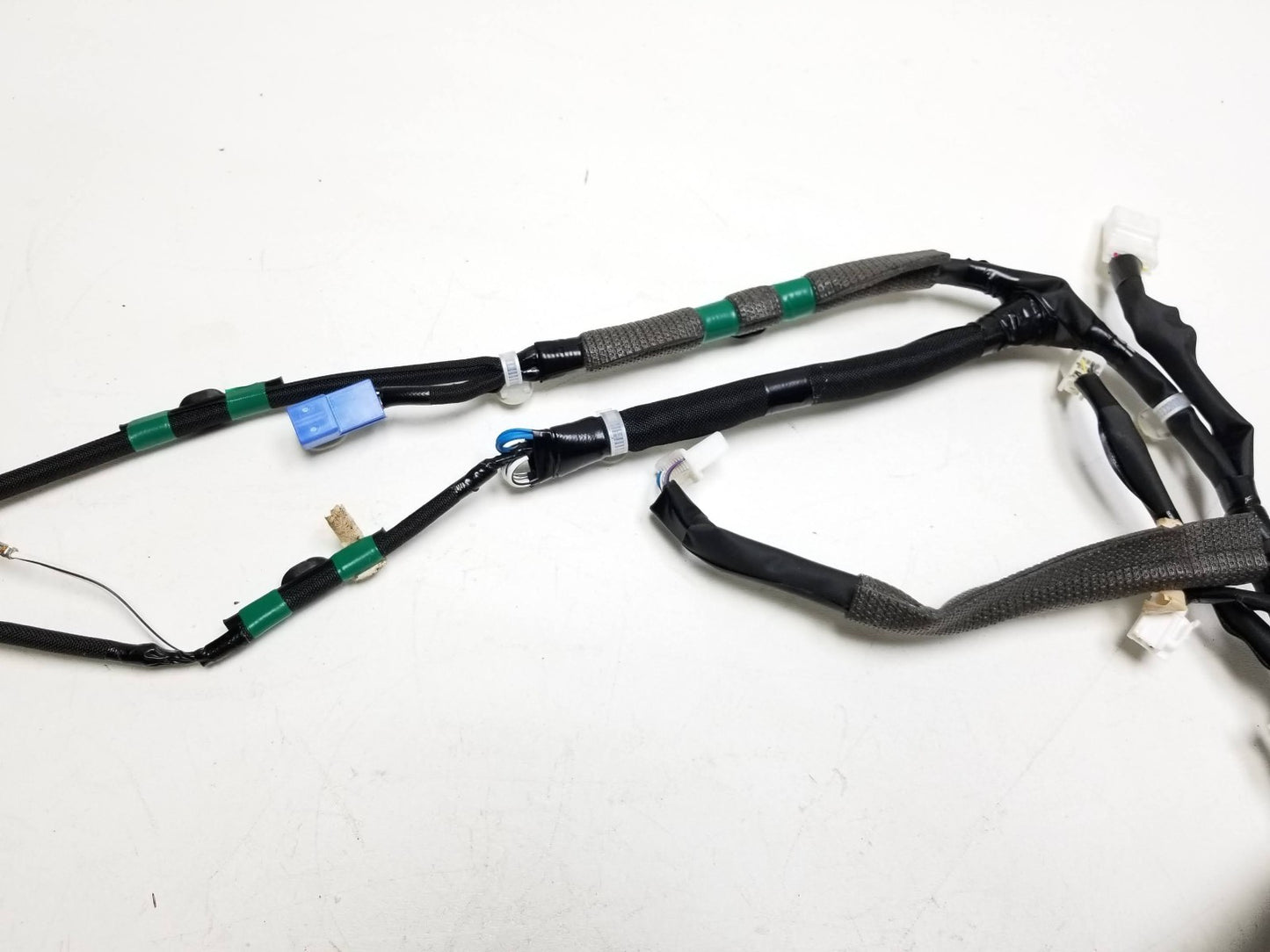 11-17 Lexus CT200h Front Door Wire Harness Driver Side Left OEM
