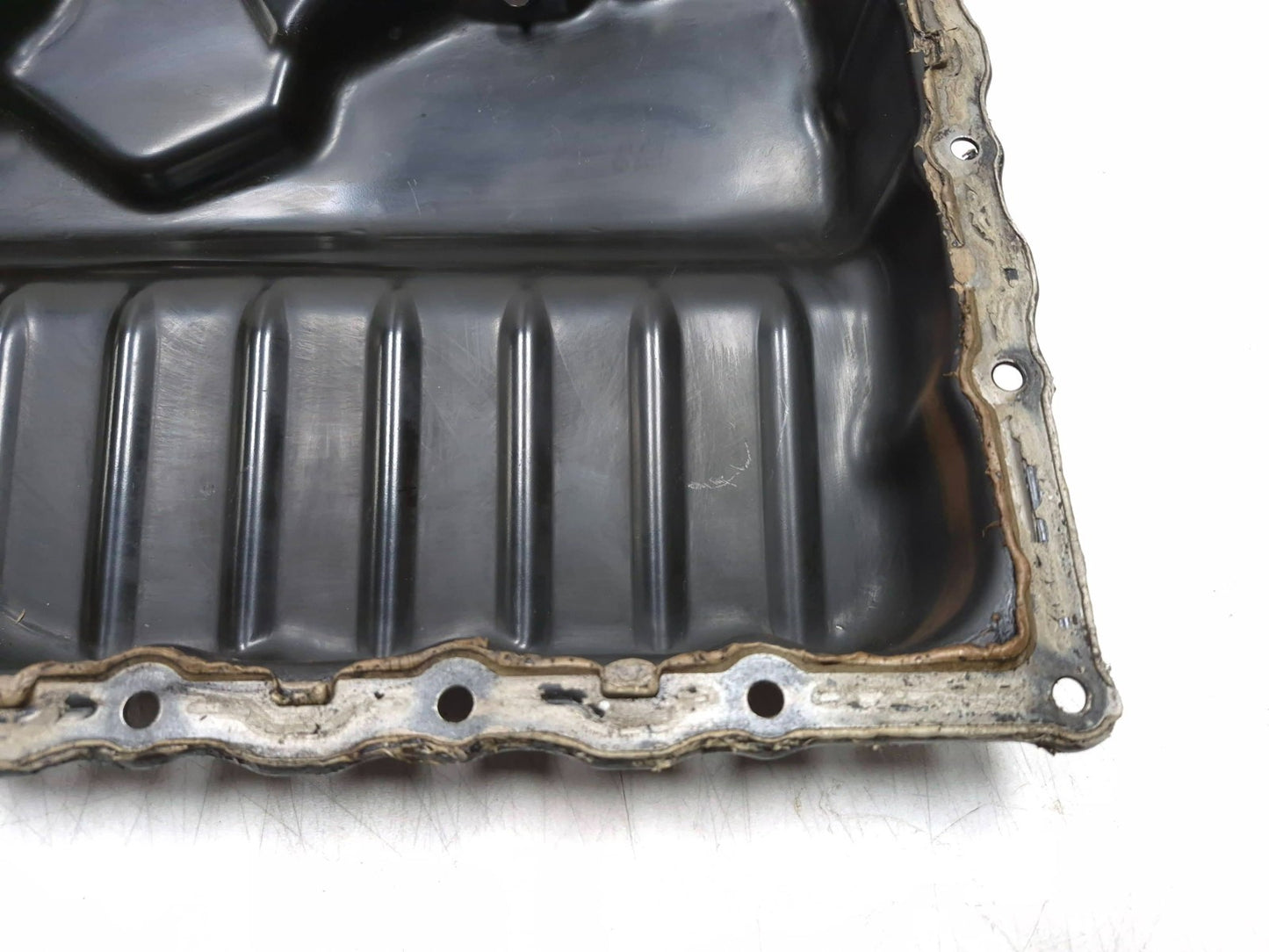 2011 Volkswagen Tiguan Engine Oil Pan 2.0l OEM