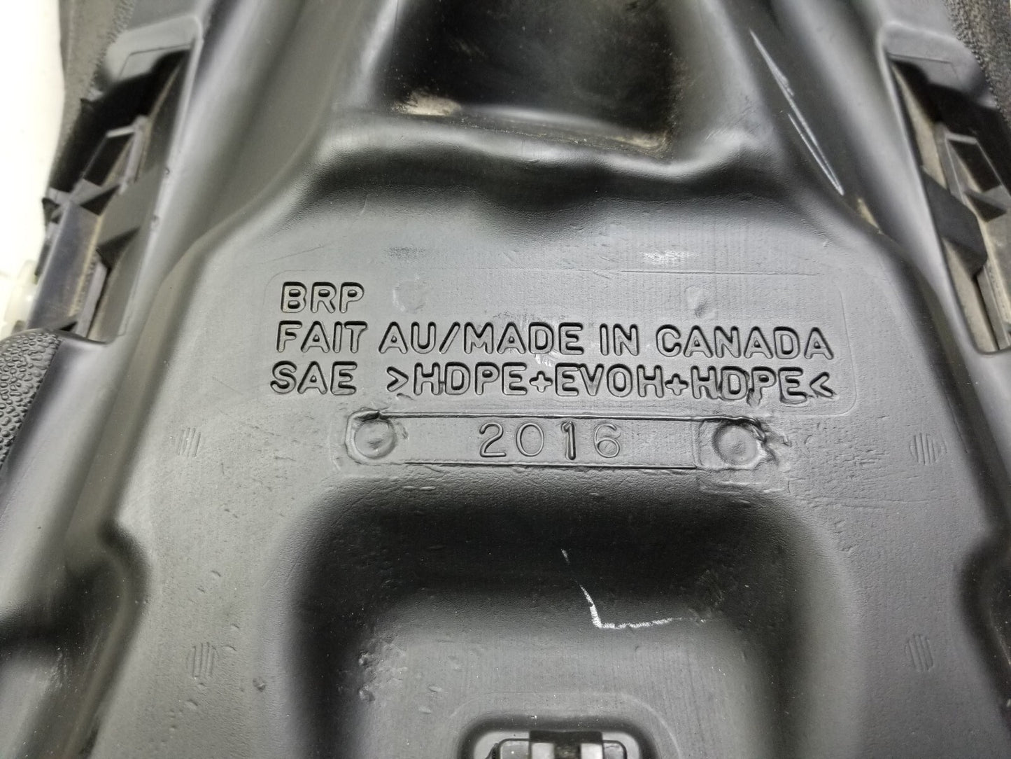 16-19 Ski-doo Renegade 900 Enduro Ace Fuel Tank Oem✅