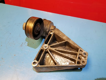 2009 Range Rover Sport Driver Belt Tensioner Pulley W/bracket OEM