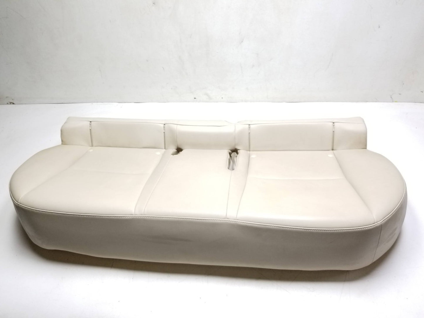 11-17 Lexus CT200h Rear Seat Lower Cushion Oem✅