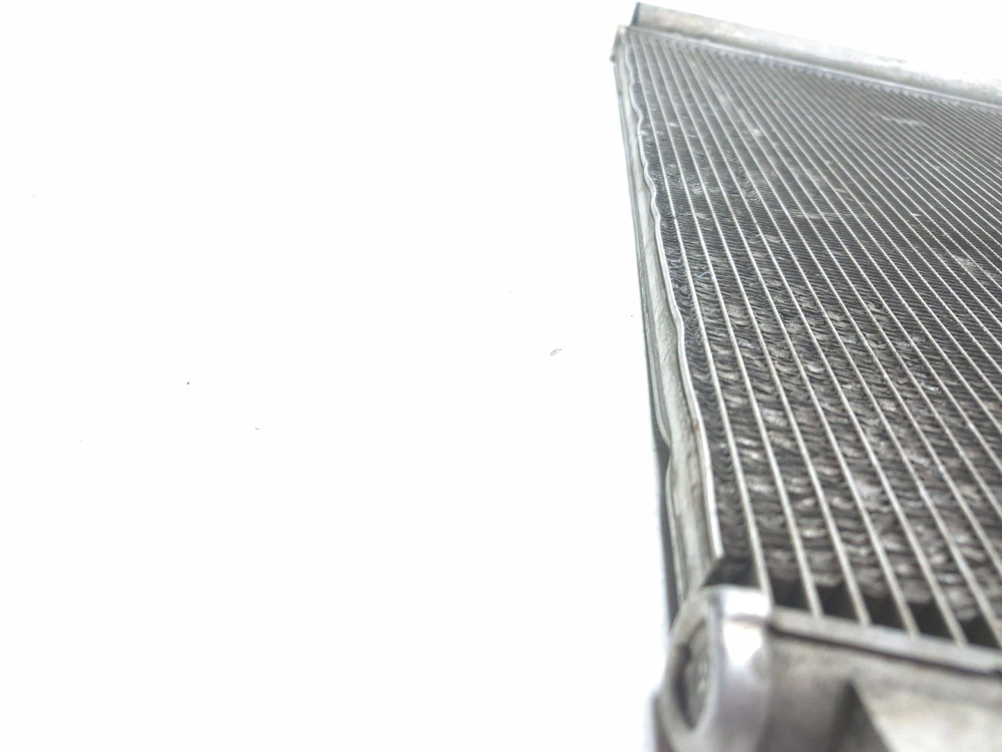 2011 Jaguar XJ A/c Air Conditioning Condenser Radiator OEM
