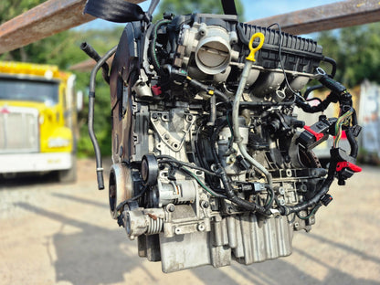 2012 Volvo C30 T5 Engine Motor 2.5l OEM