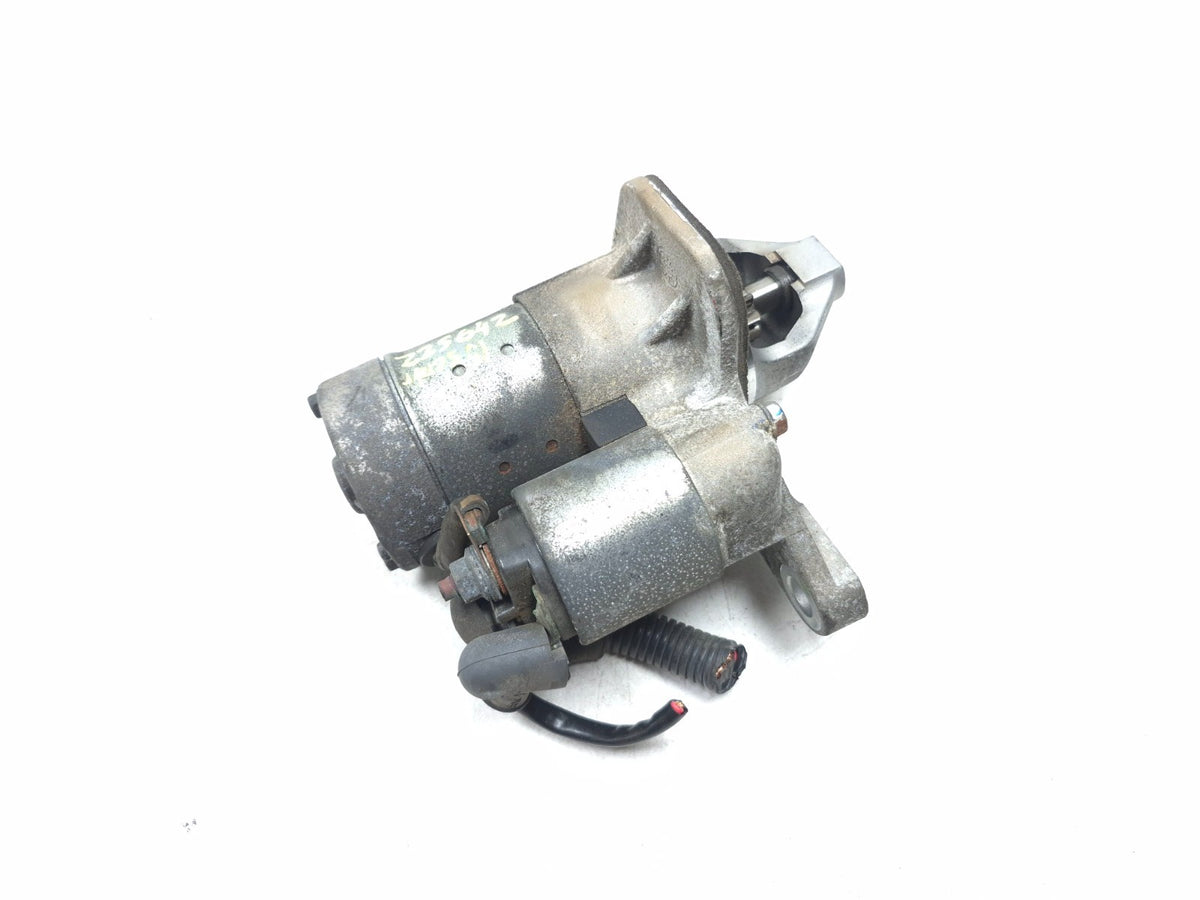 2015 Nissan Sentra Starter Motor 23300-en22b OEM