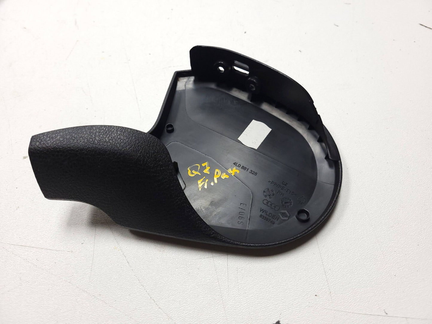 2015 Audi Q7 Front Seat Trim W/ Guide Sleeve Passenger Side Right 7 Pcs OEM