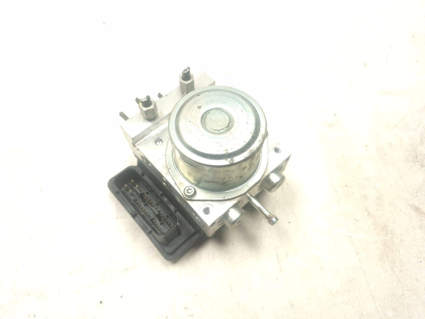 2012 Nissan Leaf ABS Anti Lock Brake Pump OEM