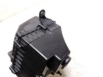 2017 Jaguar Xe Air Filter Box Housing Gx73-9600-db