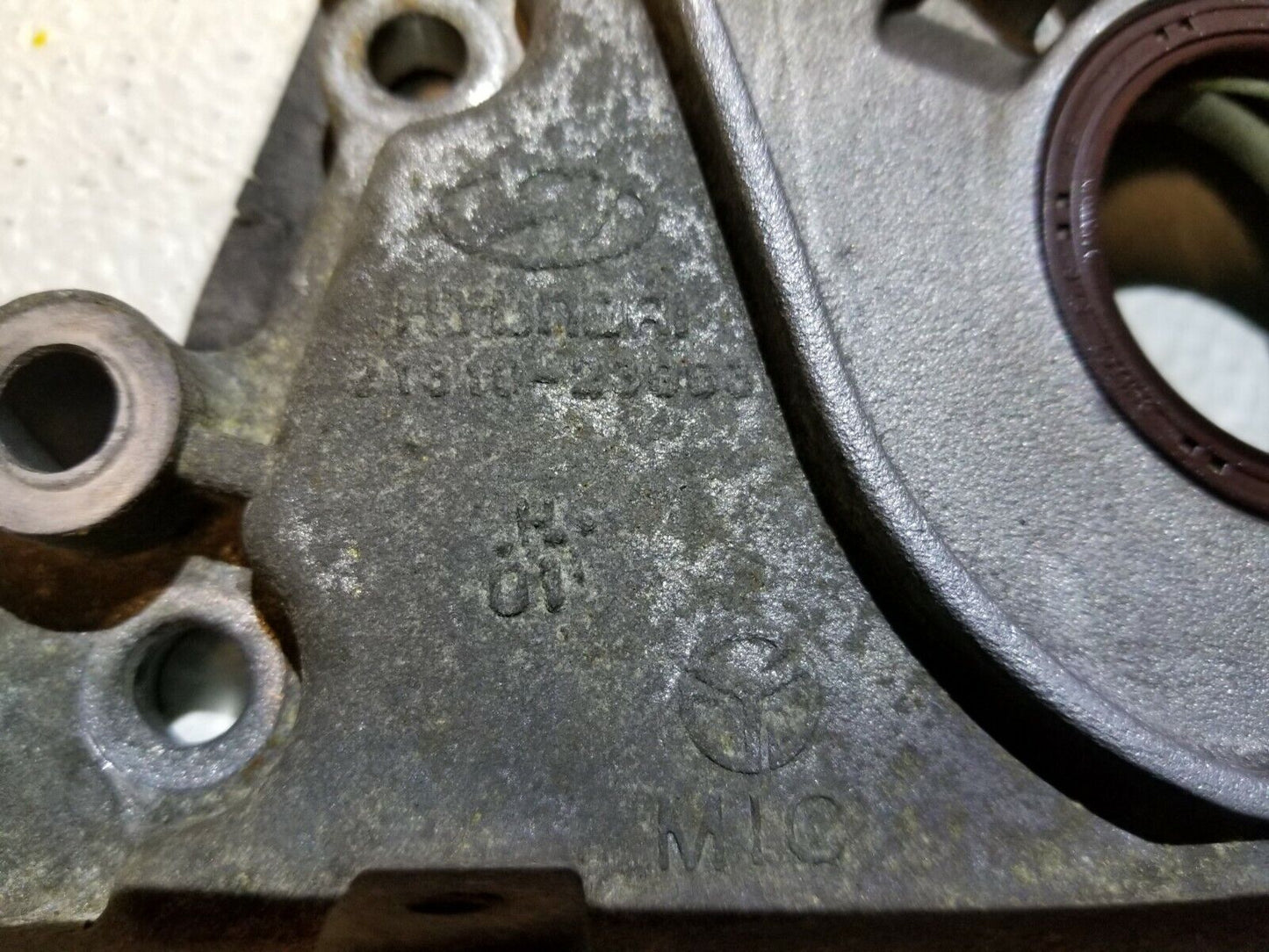 2010 - 2012 Kia Soul Engine Oil Pump 2.0l OEM 57k Miles