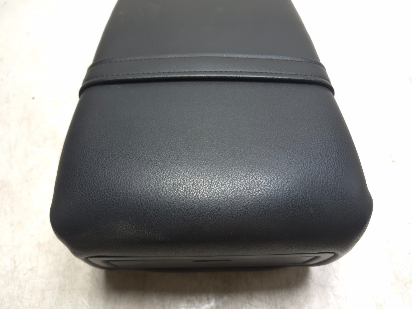 2008 Acura Tl Type-s Rear Seat Center Armrest & Cup Holder OEM