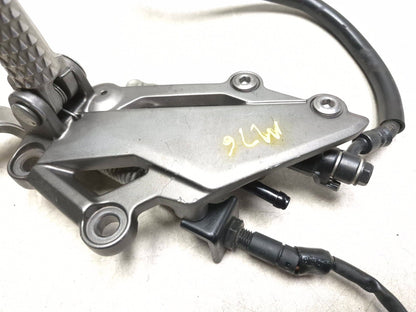 2014 Kawasaki Ninja 300ex300a Right Fotpeg W/ Brake Cylinder & Brake Caliper OEM