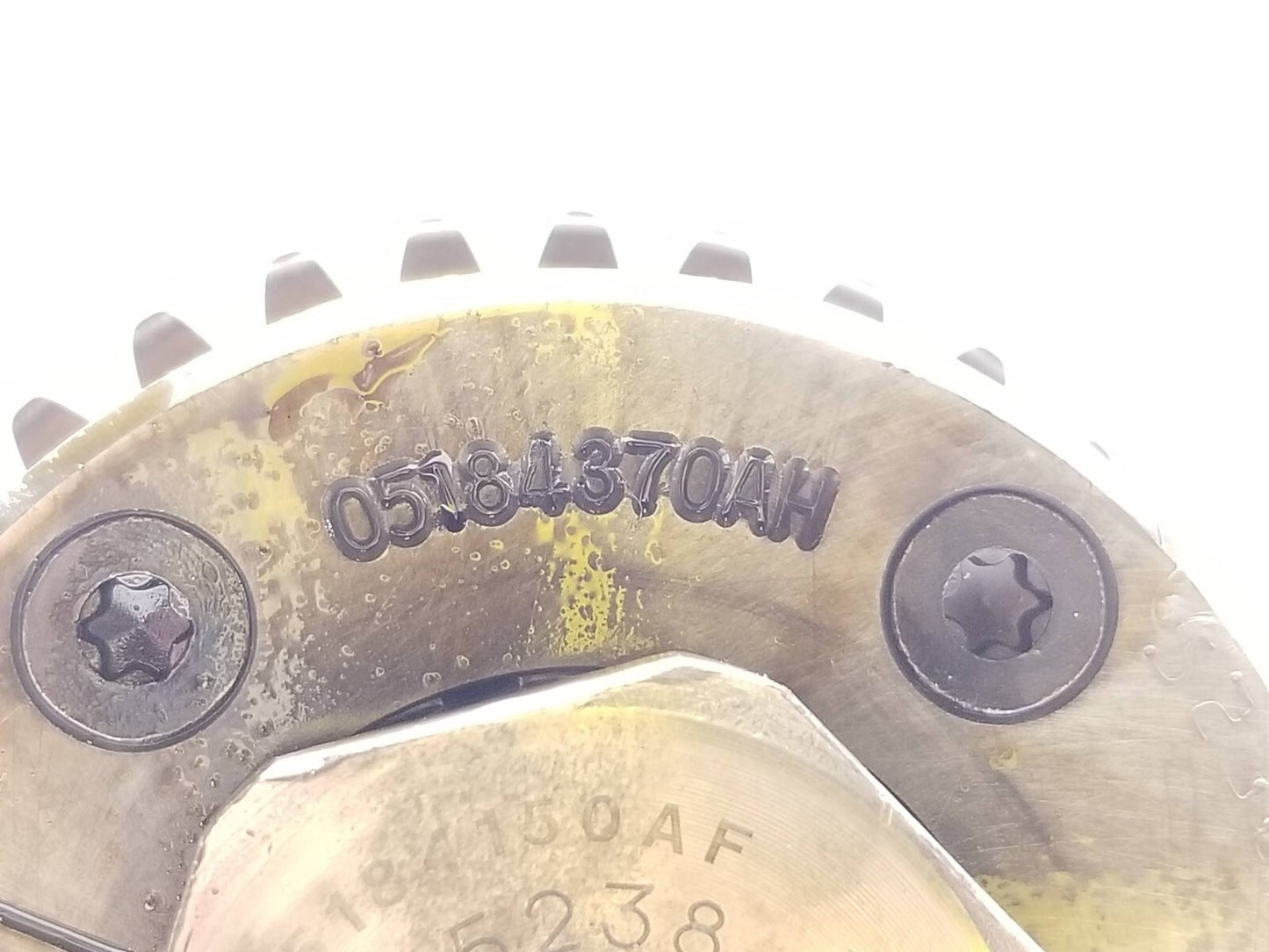 2010-2020 Dodge Grand Caravan Intake Exhaust Camshaft Pair Passenger Side OEM