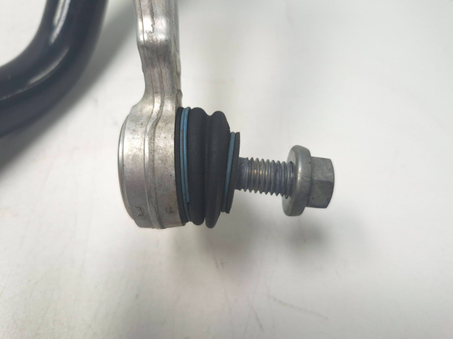 2024 Alfa Romeo Stelvio Front Stabilizer Links & Bushing OEM