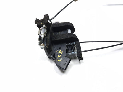 2011 Nissan Juke Door Lock Actuator Front Passenger Side Right OEM