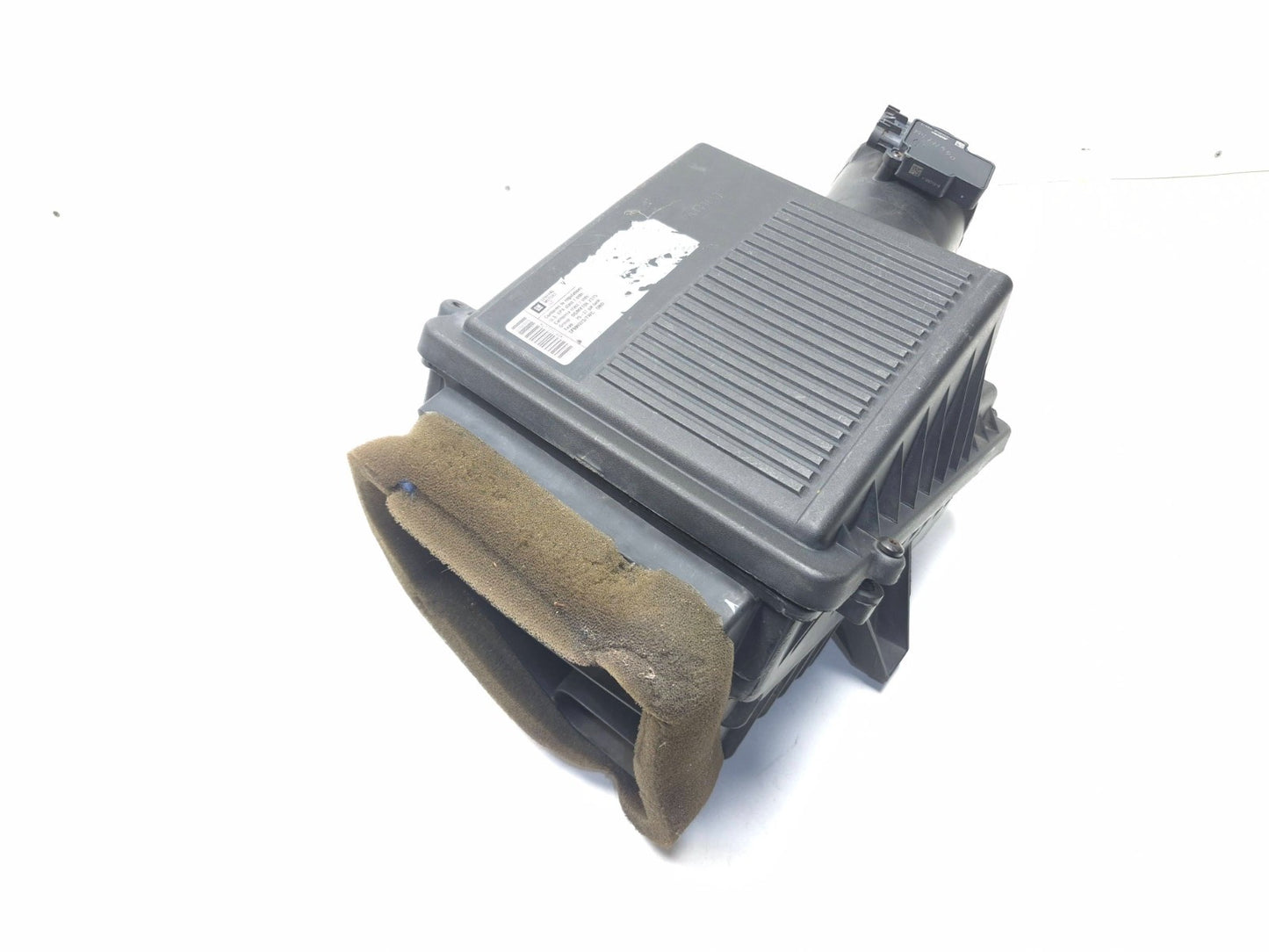 2013 Cadillac Escalade Air Box Cleaner Filter Housing OEM