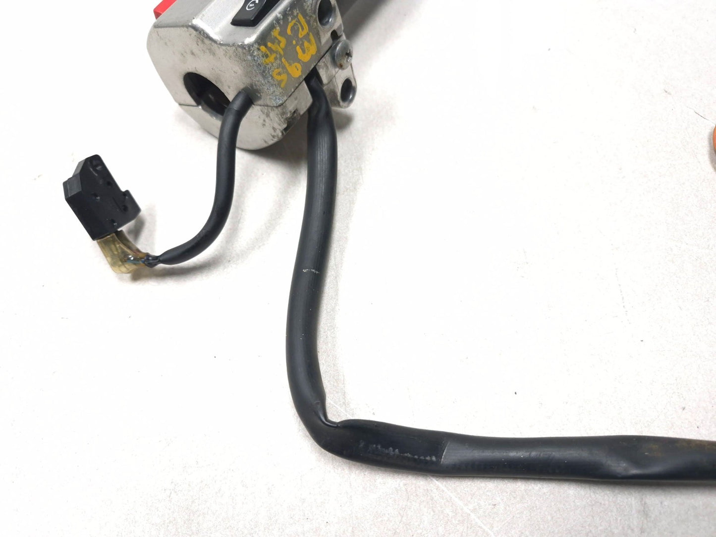 1999 Suzuki Intruder 1500 Right Switch & Throttle Control Cable Grip Assy OEM