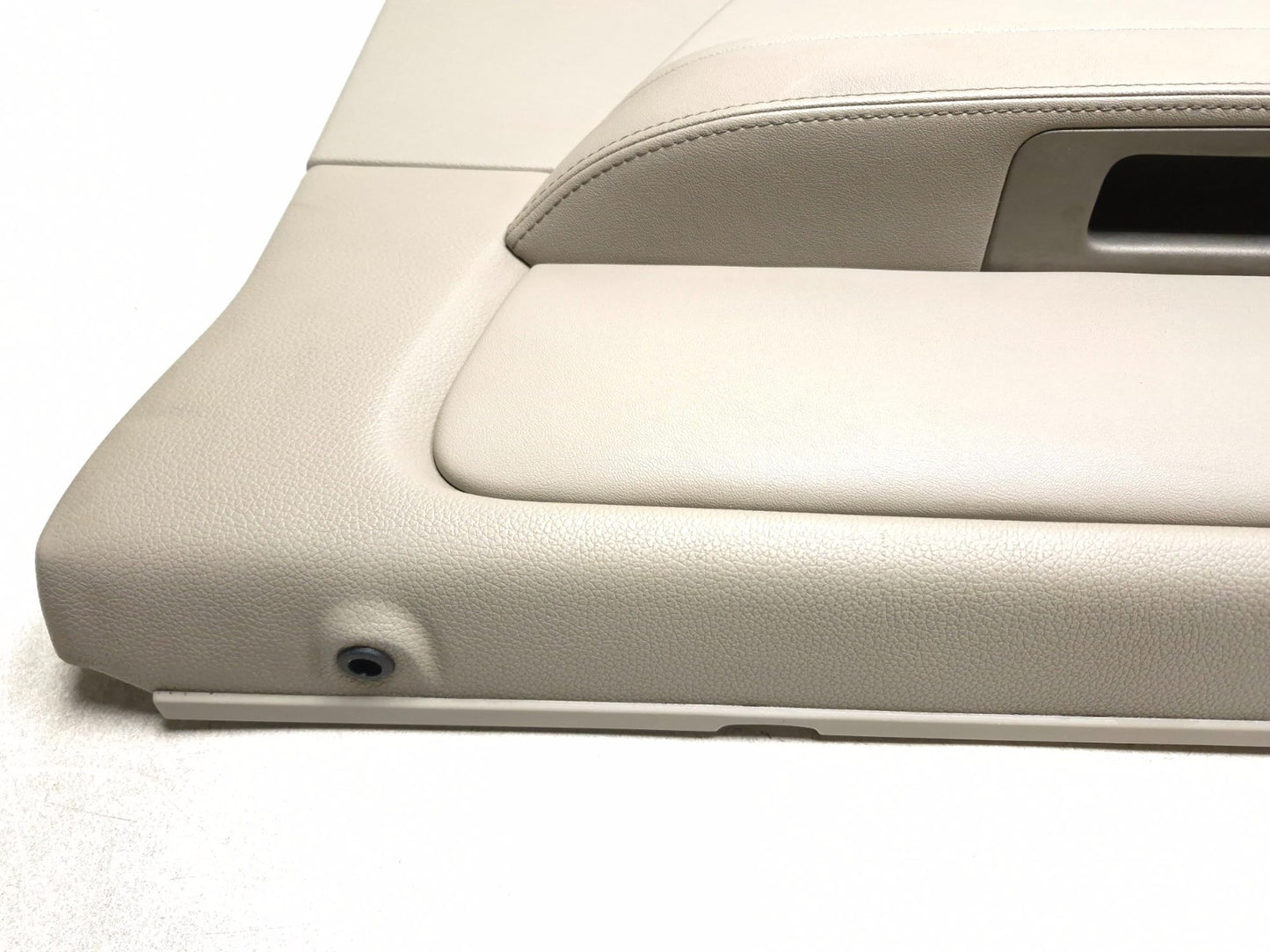 2008 Lincoln Navigator Rear Door Panel Trim Passenger Side Right OEM