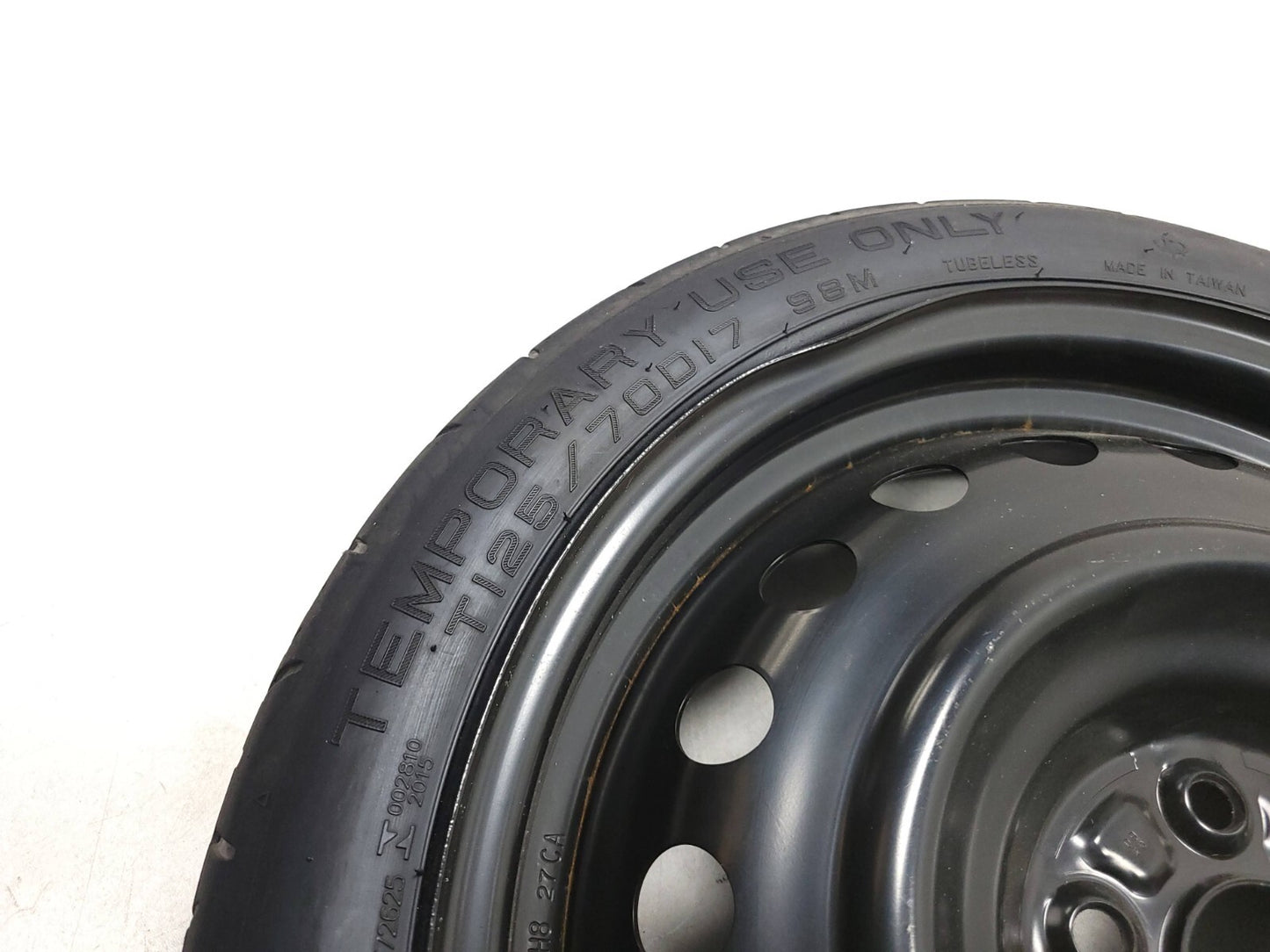 2005 - 2010 Scion Tc Wheel Rim W/ Tire T125 / 70d17 OEM