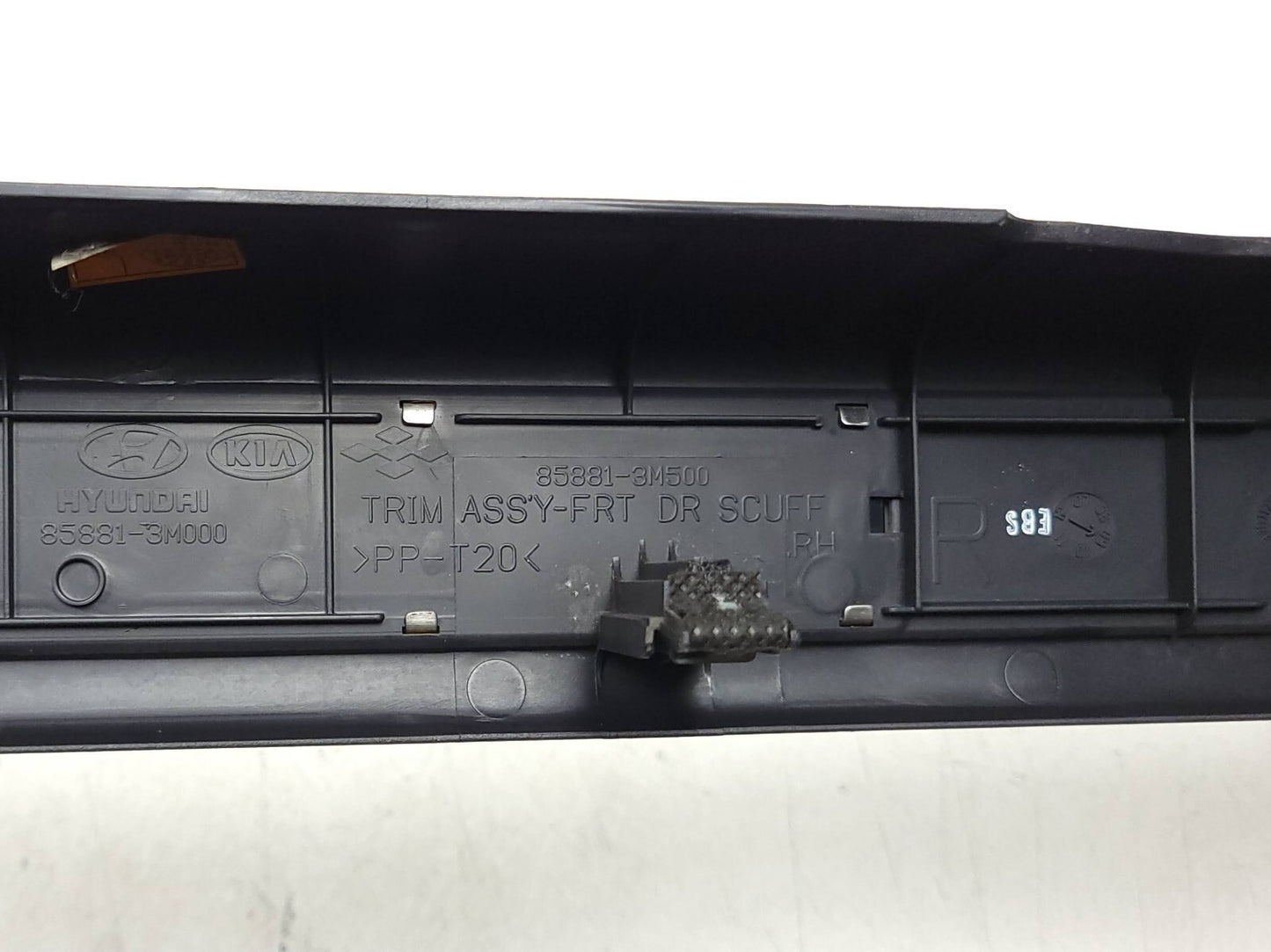 09-12 Hyundai Genesis Door Sill Scuff Plate Trim 4pcs OEM Sedan
