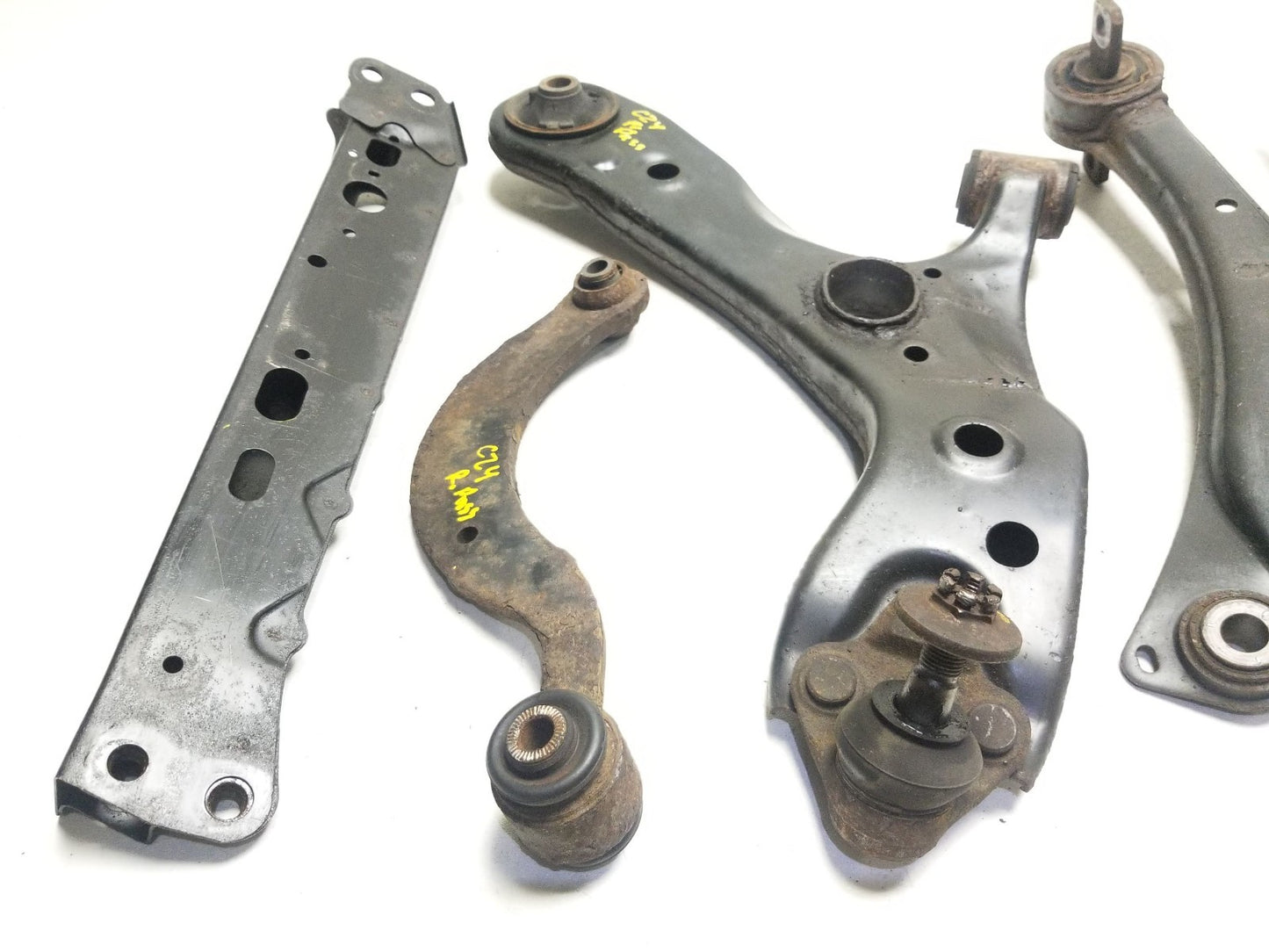 11-17 Lexus CT200h Rear Control Arm Passenger Side 5pcs Oem✅