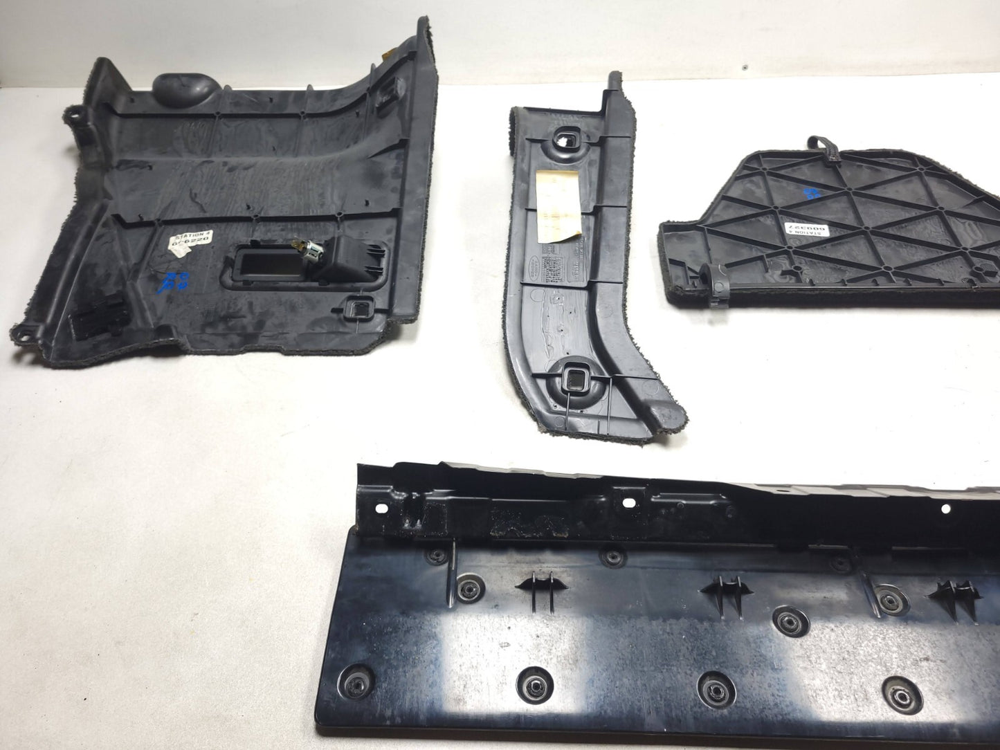 2007 Range Rover Rear Trunk Carpet Cargo Panel Trim 6 Pcs OEM