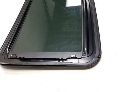 11-17 Lexus CT200h Sunroof Glass Oem✅