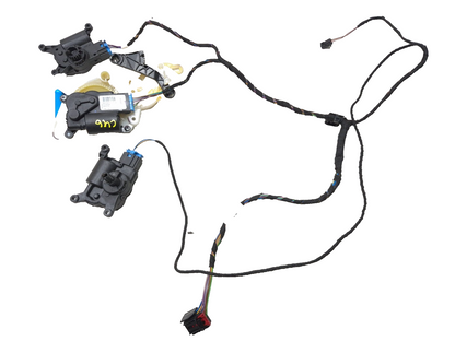 2015 Volkswagen Golf HVAC Flap Motor Door Actuator & Wiring Harness  OEM