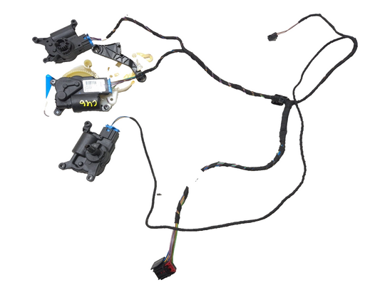 2015 Volkswagen Golf HVAC Flap Motor Door Actuator & Wiring Harness  OEM