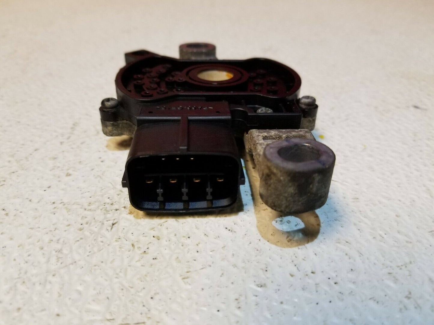 15 16 17 Hyundai Accent Auto Transmission Gear Position Sensor OEM 6-speed