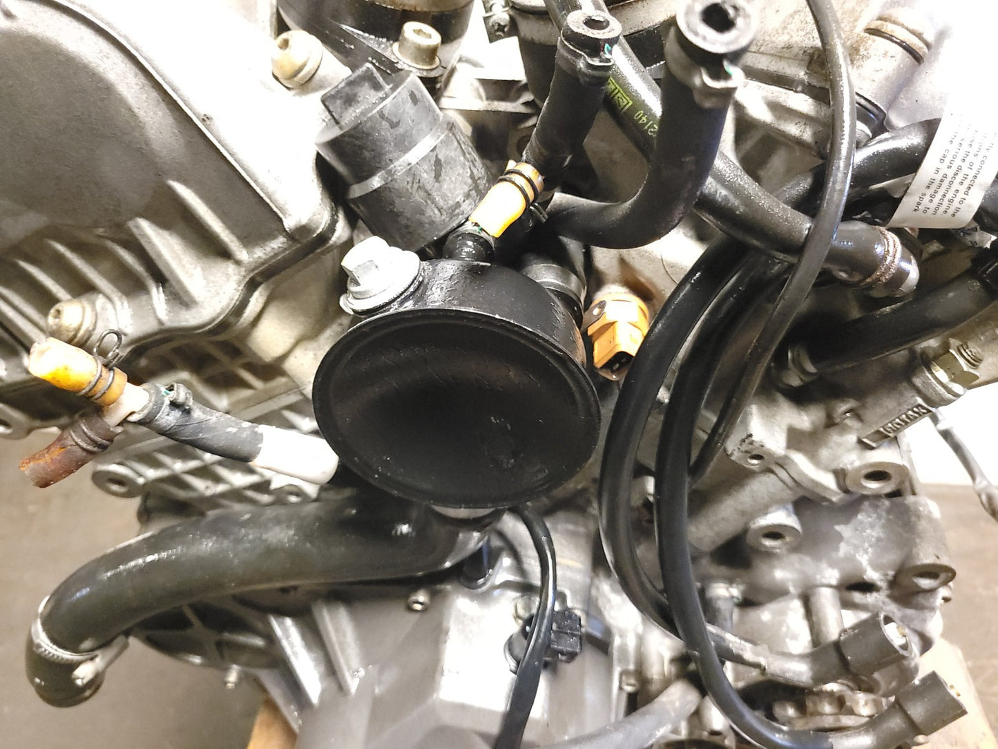 2002 Aprilia Rst1000 Futura 1000 Engine Motor  4,743 Miles ✅