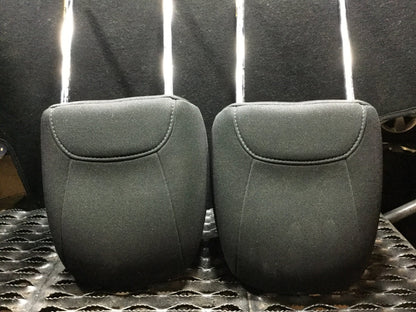 15 16 17 Jeep Renegade Front Seat Headrest Head Rest 2pcs OEM